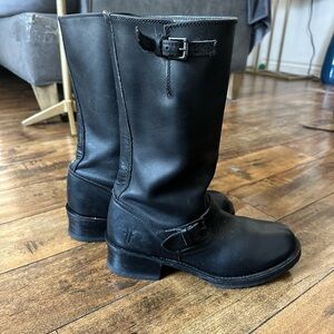 Motorcycle boots